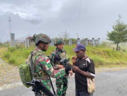 Satgas Yonif 509 Kostrad Semakin Akrab dengan Masyarakat Intan Jaya Papua, Ini Kuncinya