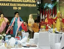 Perayaan HUT Bhayangkara ke-78 di Polda Sumut Berlangsung Meriah dengan Penyerahan Gamelan.