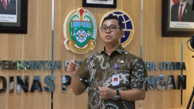 Antisipasi Kemacetan, Dishub Sumut Bersama Tim Gabungan Laksanakan Penertiban Pool Bus Di Jalan SM Raja Medan