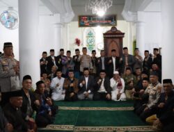 Safari Subuh Rabu Berkah Di Masjid Babut Taubah, Wakapolres Aceh Tengah Sampaikan Bahaya Narkoba Dan Perjudian