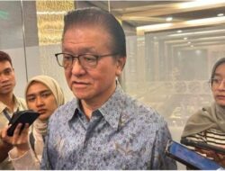 Bos Sinar Mas Buka Suara Soal Merger EXCL dan FREN
