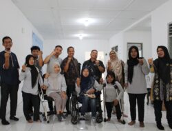 Manajemen Pelindo Regional 1 Kunjungi Rumah Difabel Pelindo, Dukung Semangat Berkarya Peserta Difabel