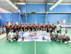 FRIENDLY FUN MINTON ANTARA PELINDO REGIONAL 1 DAN REGIONAL 2 TELUK BAYUR DI PEKANBARU PERERAT SINERGI DAN KEKOMPAKAN