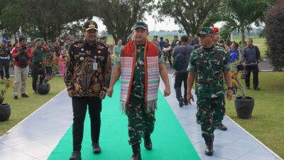 Kasdam I/Bukit Barisan Sambut Kedatangan KASAD Jenderal TNI Maruli Simanjuntak di Medan