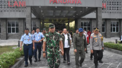 Pangdam I/BB Dampingi Menhut RI Tinjau Penanganan Karhutla di Provinsi Riau