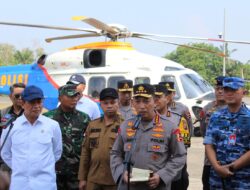 Danrem 031/WB Dampingi Kapolri Pantau Langsung Titik Rawan Kebakaran 