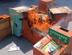 Ustadz Muhammad Nabawi Grebek Sarang Judi Jackpot di Jalan Selebes, Tujuh Mesin Disita dan Diserahkan ke Polres Belawan