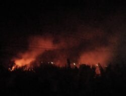 Warga Terganggu Asap dan Abu, Pembakaran Tebu oleh PTPN I Regional 1 Sumut Dikecam