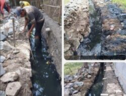Disinyalir Minim Pengawasan, Proyek SPAL Di RT 02/03 Waliwis Ditemukan Janggal, Lebar Variatif & Gunakan Batu Bekas