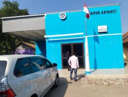Fahrur Rozi Bersama Redaksi Timelinenewsidn Kunjungi Dapur Biru Aryanti,Yayasan Pelita Keluarga Kemeri