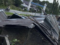 Asrama Santriwati Pesantren Saifullah Rusak Parah, Pihak Pesantren Galang Bantuan untuk Pemulihan