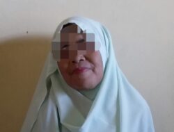 Guru SDN 246 Gilalang Ati Din Diduga Intimidasi Wartawan, Warga Sebut Arogansi