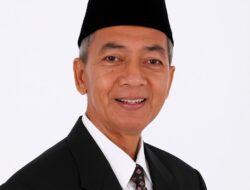 Transformasi Layanan Haji Indonesia: Urgensi Penerapan Gelang Biometrik dan Koper Sidik Jari