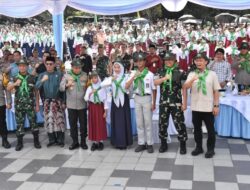 Wujud Sinergi TNI-Polri, Danrem 031/WB Dampingi Kapolda Riau Tanam 210 Pohon dan Tebar 2.100 Benih Ikan Patin