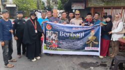 Media Forum Makassar Info Bersama Lurah Rappokalling Berbagi Takjil di Perempatan Jalan Sunu Kota Makassar