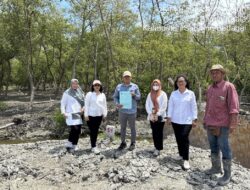 Tim Penataan dan Pemberdayaan Kantor Pertanahan Kabupaten Serdang Bedagai Tinjau Lapang di Desa Bagan Kuala